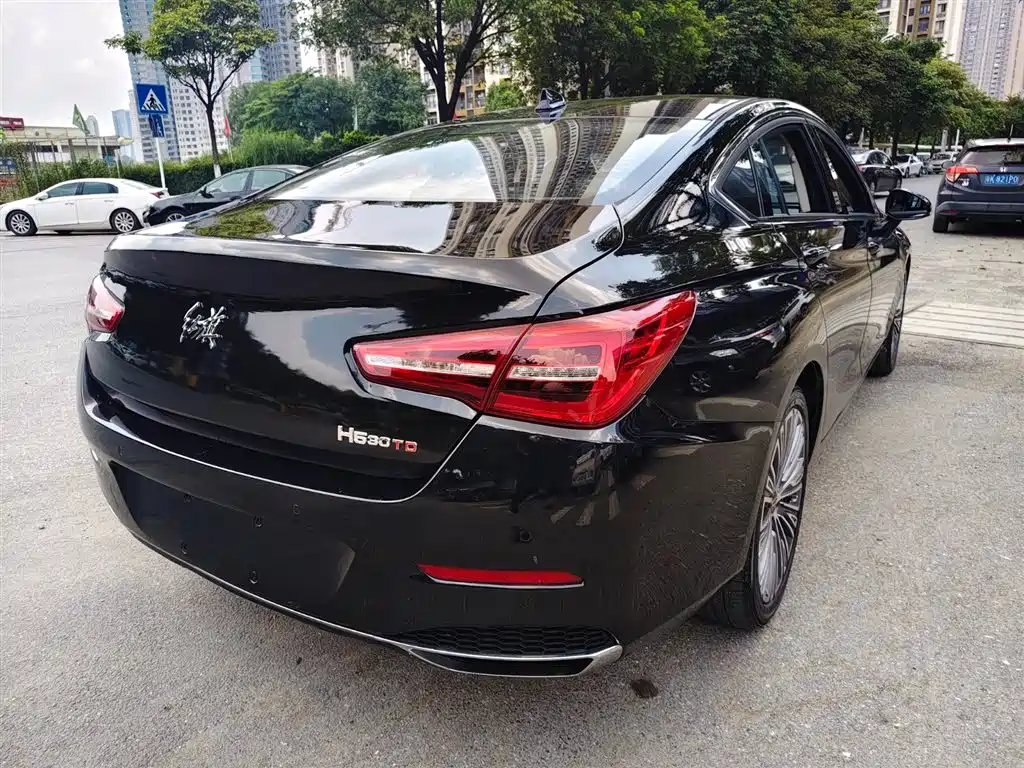 Hongqi H5 2022 Classic Facelift 1.8T Automatic Smart Connect Flag Rhythm Edition фото 13