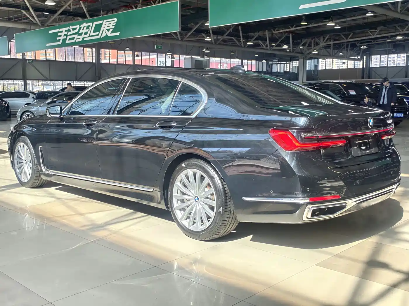 BMW 7 Series 2021 Model 730Li Luxury Package фото 18
