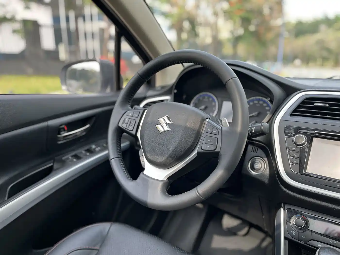 Suzuki SX4 S-Cross 2016 2014 1.6L CVT 2WD Elite