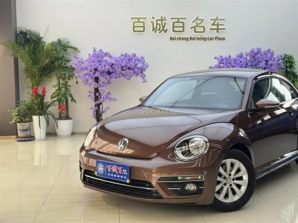 Volkswagen Beetle 2017 180TSI Enjoy фото 3
