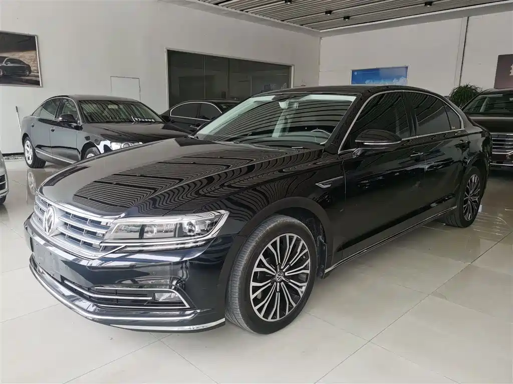 Volkswagen Phideon 2018 Facelift 380TSI FWD Business