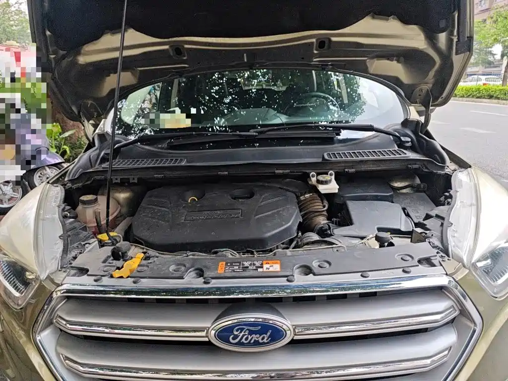 Photo 17 - Ford Kuga