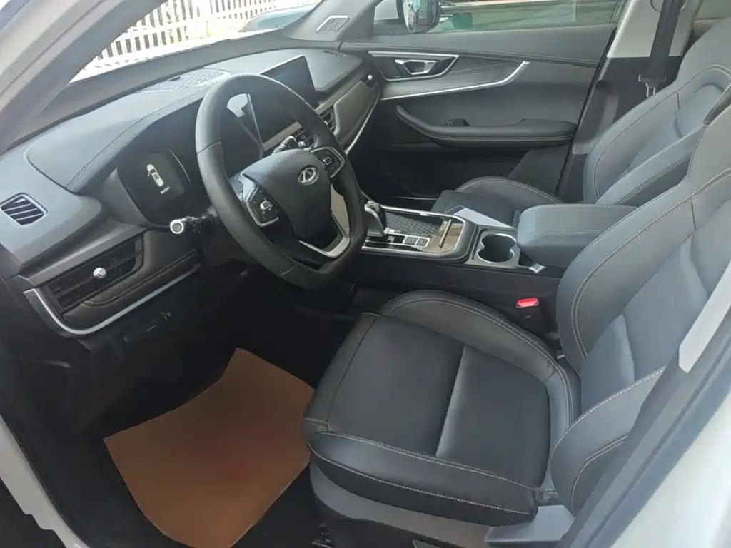 Photo 15 - Chery Tiggo 8