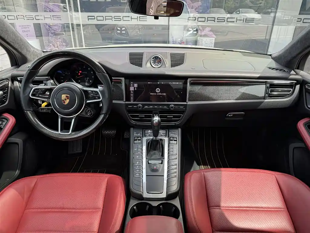 Porsche Macan 2020 Macan GTS 2.9T фото 8
