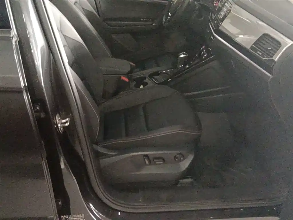 Volkswagen Tayron 2019 330TSI 2WD Luxury China V фото 25