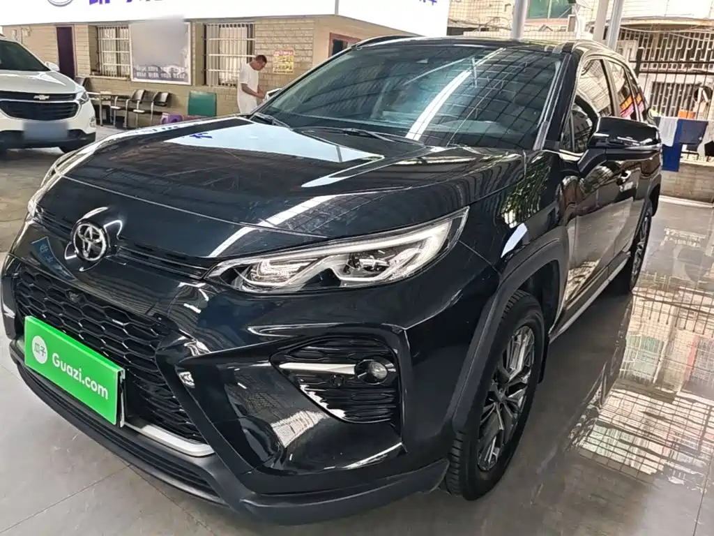 Toyota Wildlander 2024 2023 2.0L CVT FWD Luxury PLUS