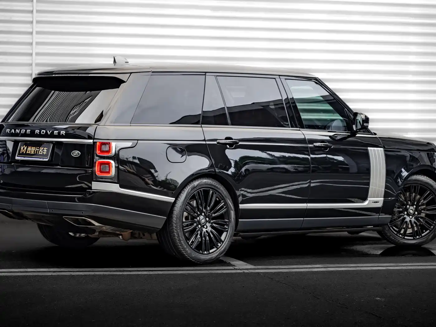 LAND ROVER RANGE ROVER