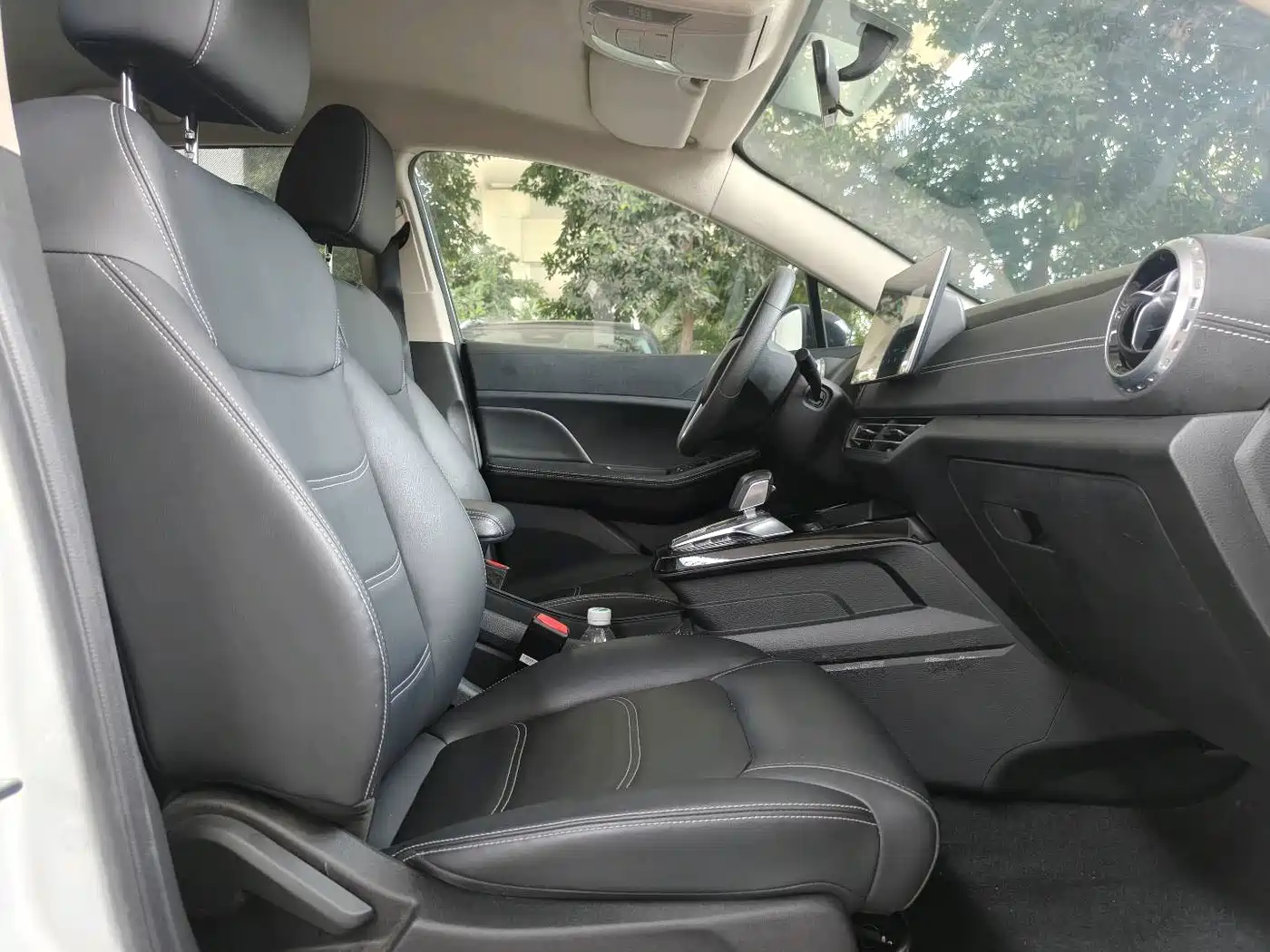 BYD Yuan New Energy 2019 EV535 Smart Connected Trend Leader Type фото 16