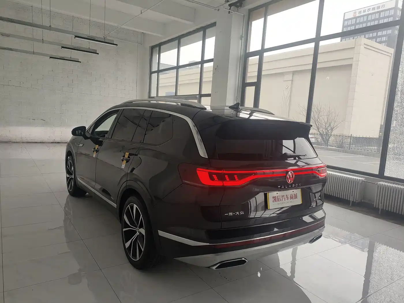 Volkswagen Talagon 2022 530TSI 4WD Flagship Victory Pro Edition 6-seater фото 6