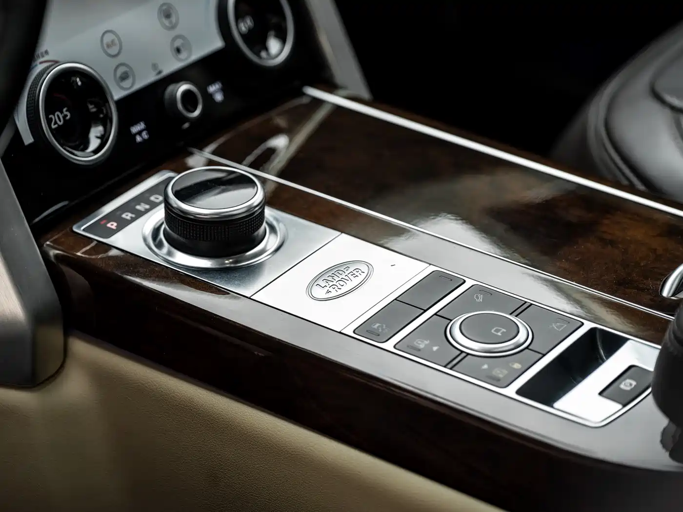 LAND ROVER RANGE ROVER