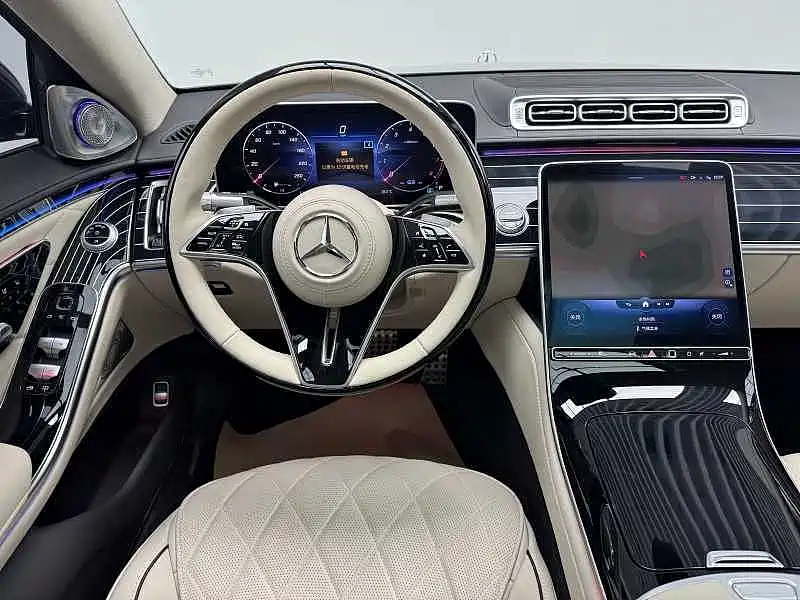 Фото 12 - Mercedes-Benz S-Class