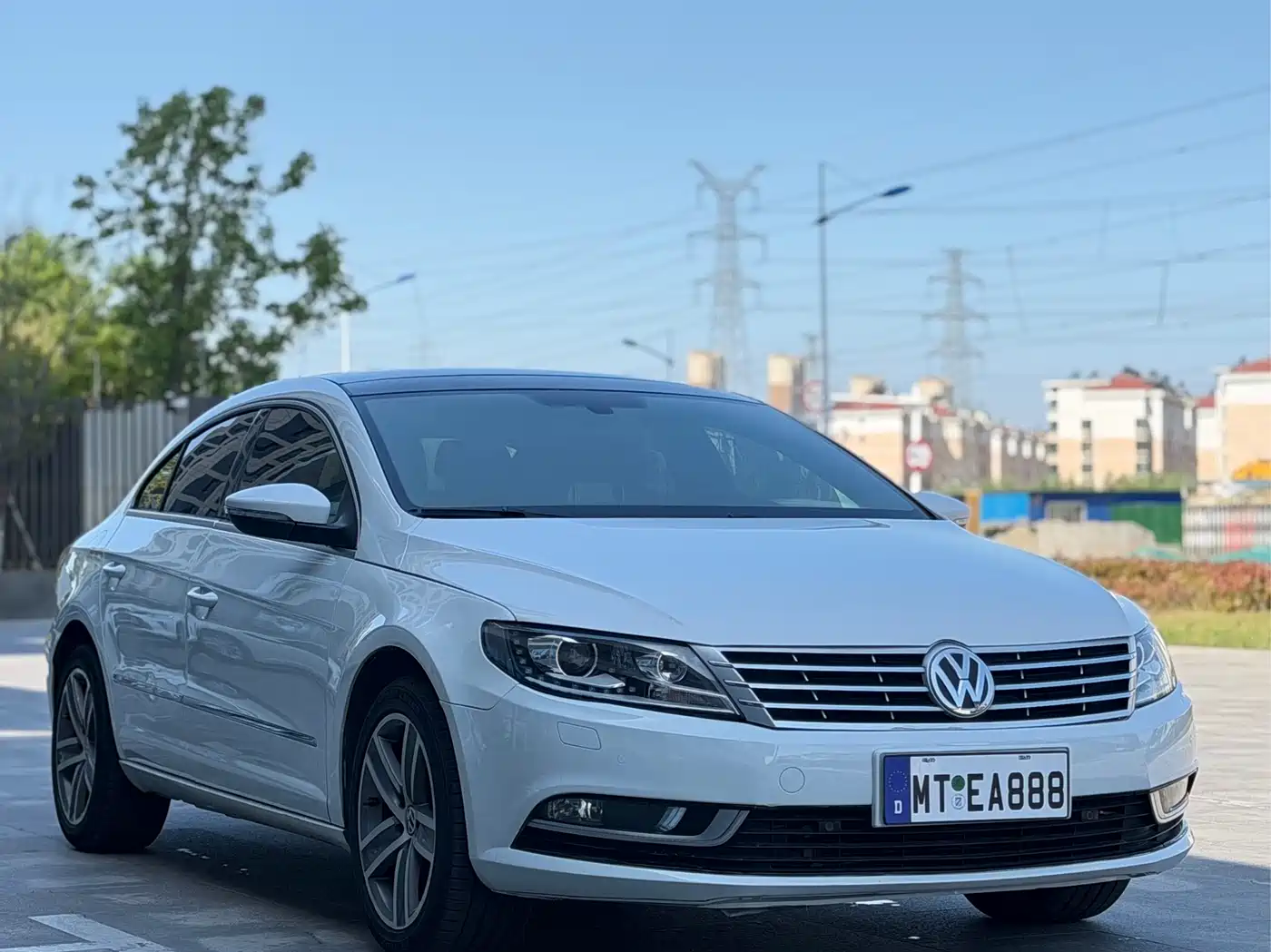 Volkswagen FAW-Volkswagen CC 2016 Model 1.8TSI Premium фото 3