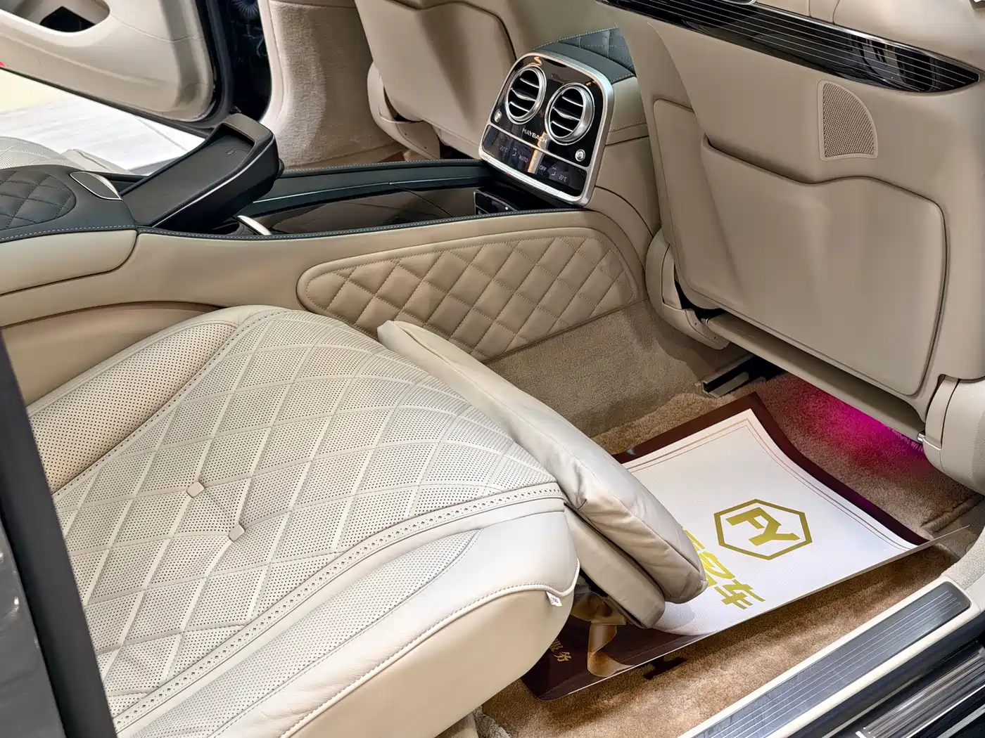 Mercedes-Benz Maybach S-Class 2019 S 680 фото 13