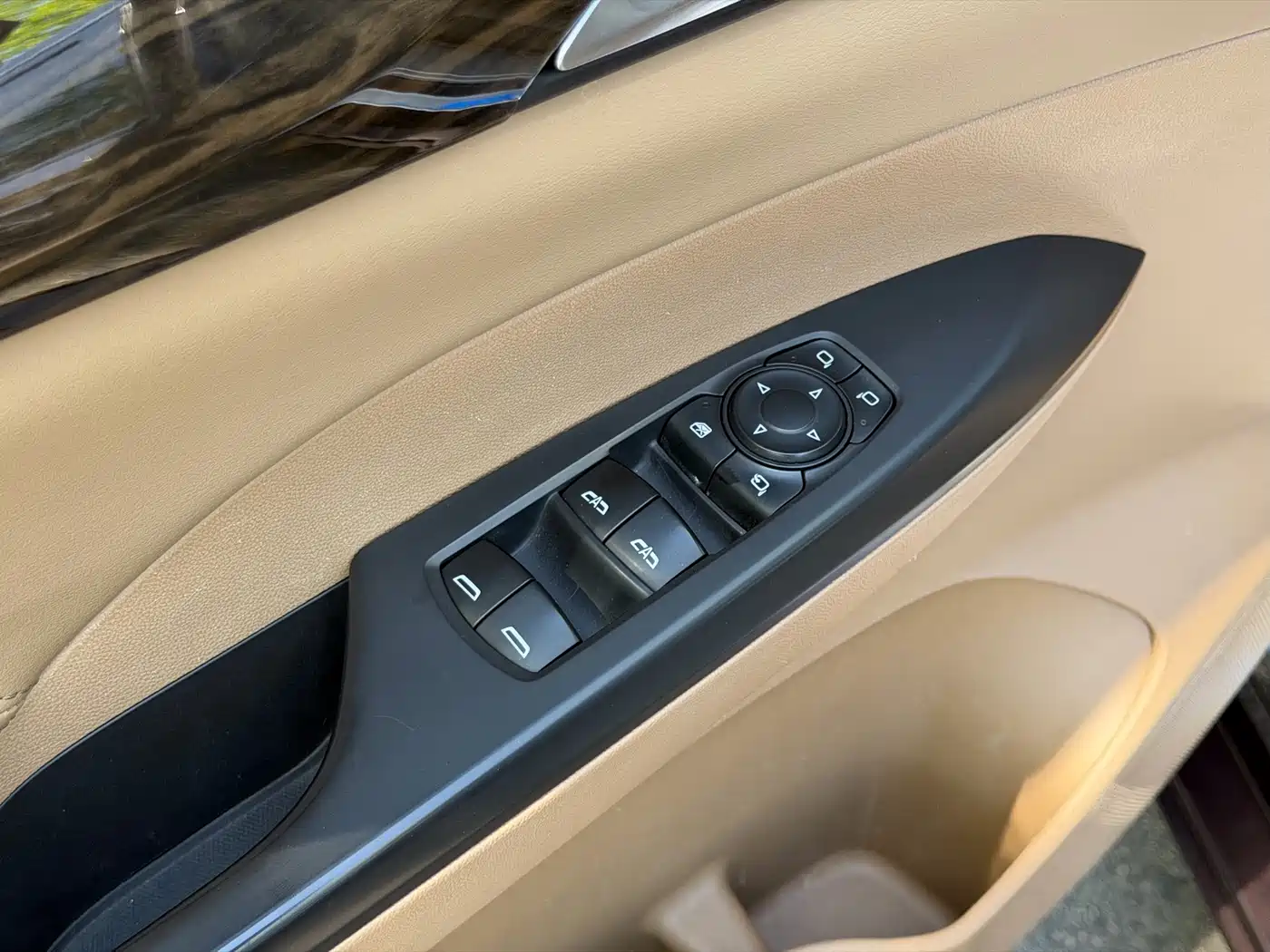 Buick GL8 2017 ES 28T Premium China V фото 9