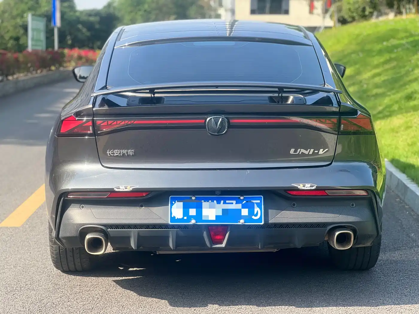 CHANGAN UNI-V