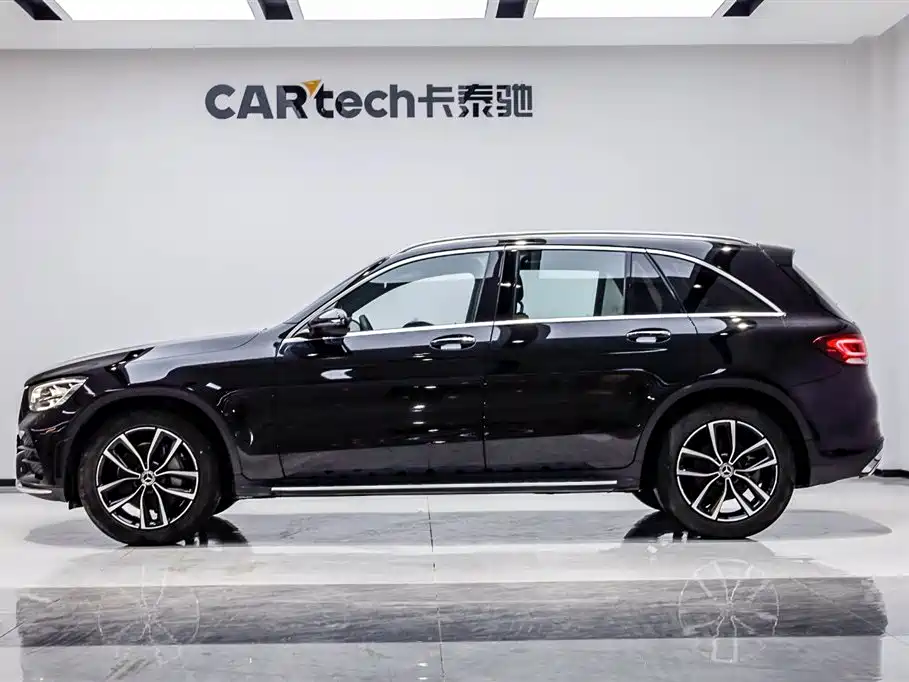 Mercedes-Benz GLC 2021 GLC 260 L 4MATIC Luxury фото 3