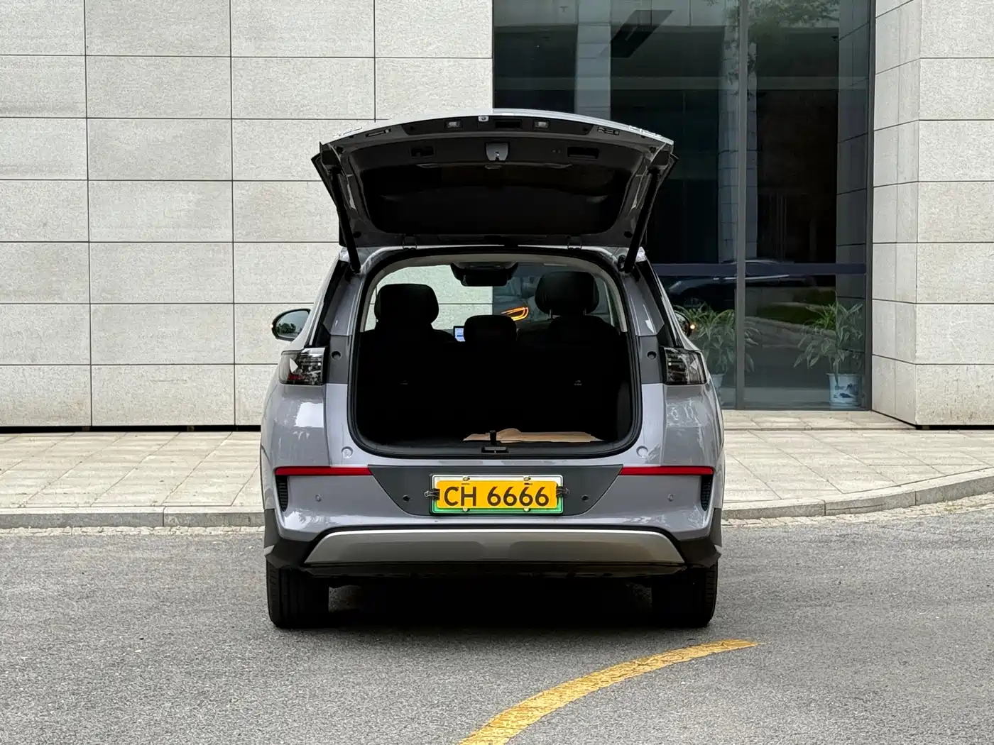 BYD Hai Shi 05 EV 2025 520KM Flagship Smart Navigation Edition фото 18