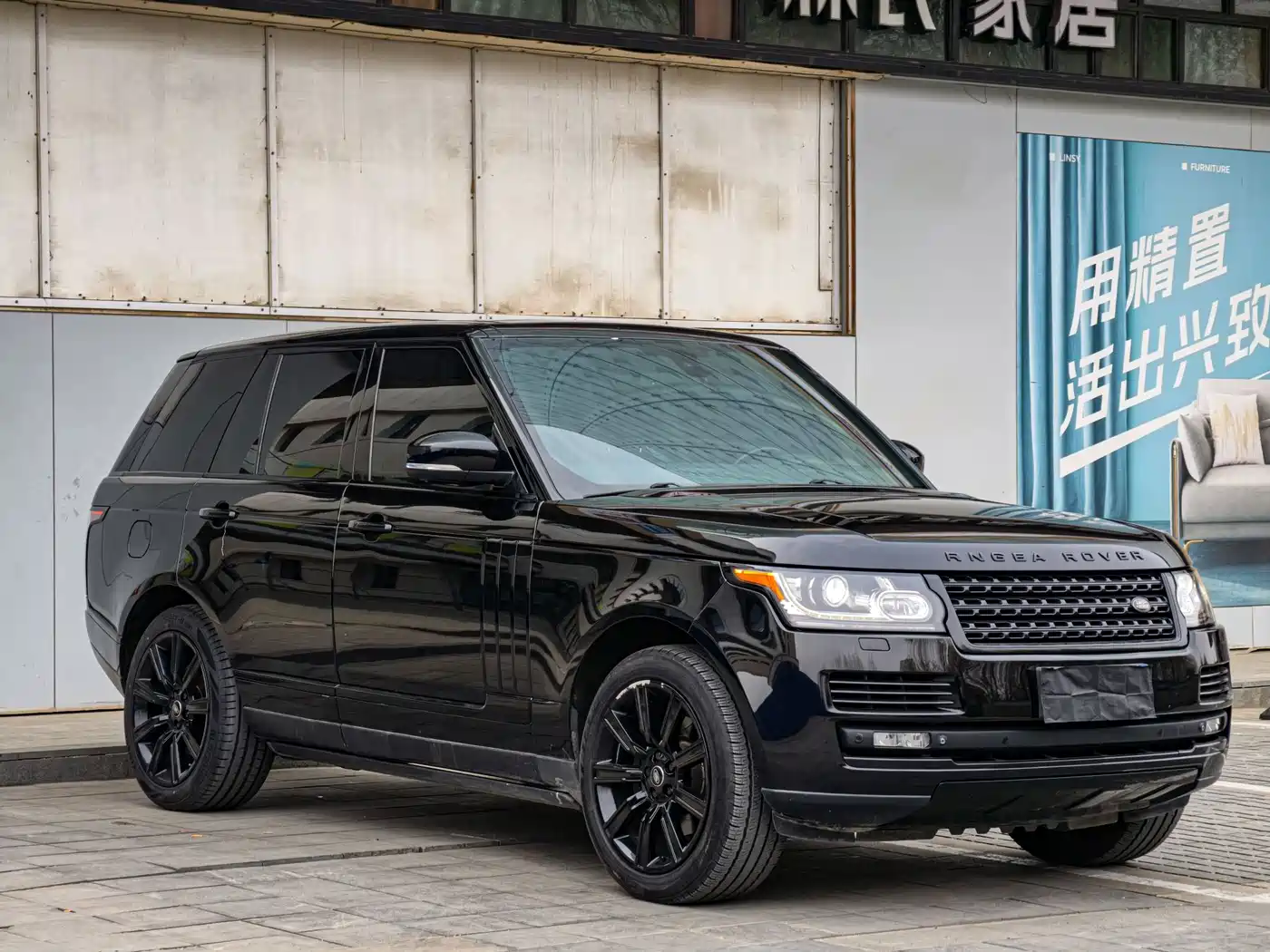 Land Rover Range Rover 2015 3.0 SC V6 Obsidian Limited Edition фото 3