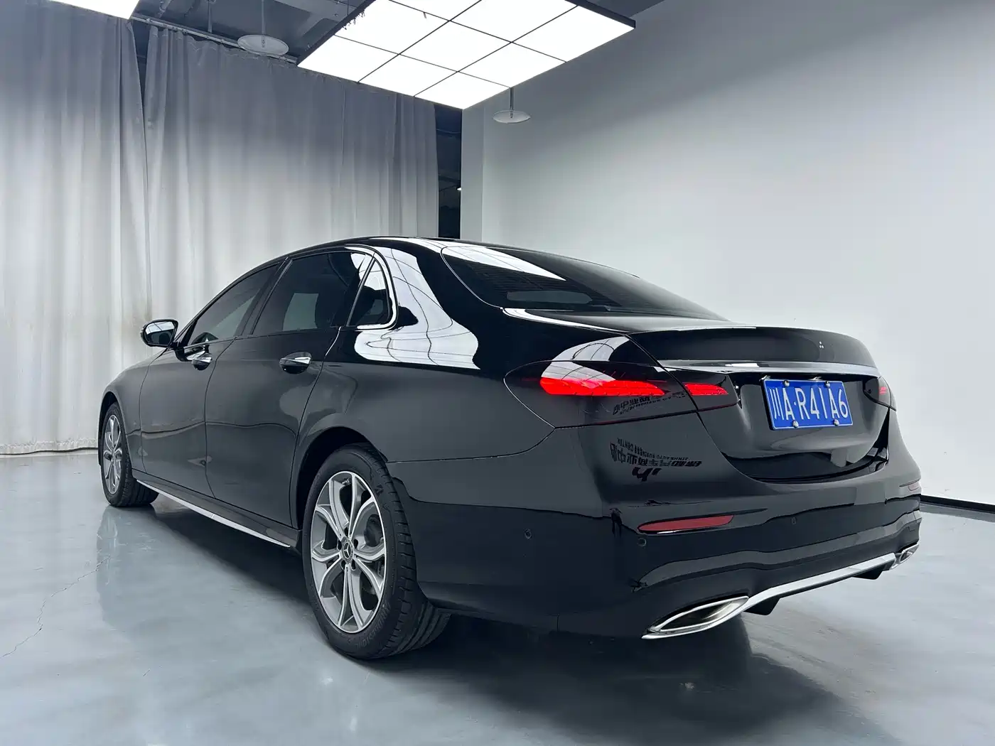 Mercedes-Benz E-Class 2022 Facelift E 300 L Sport Fashion Style фото 15