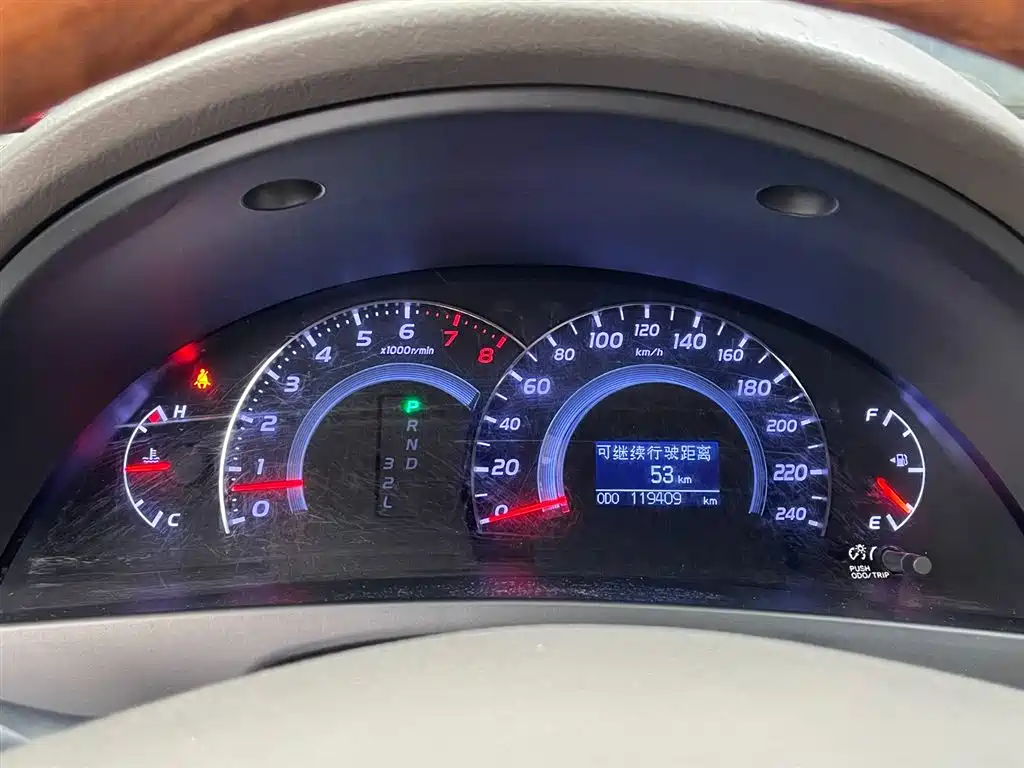 Toyota Camry 2011 240G Classic Anniversary Edition фото 14