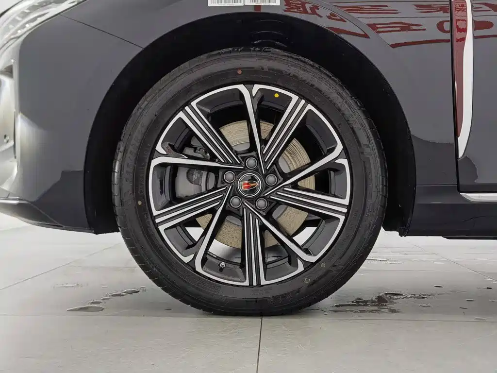 Hongqi H5 PHEV 2026 2025 130 Super Hybrid Edition