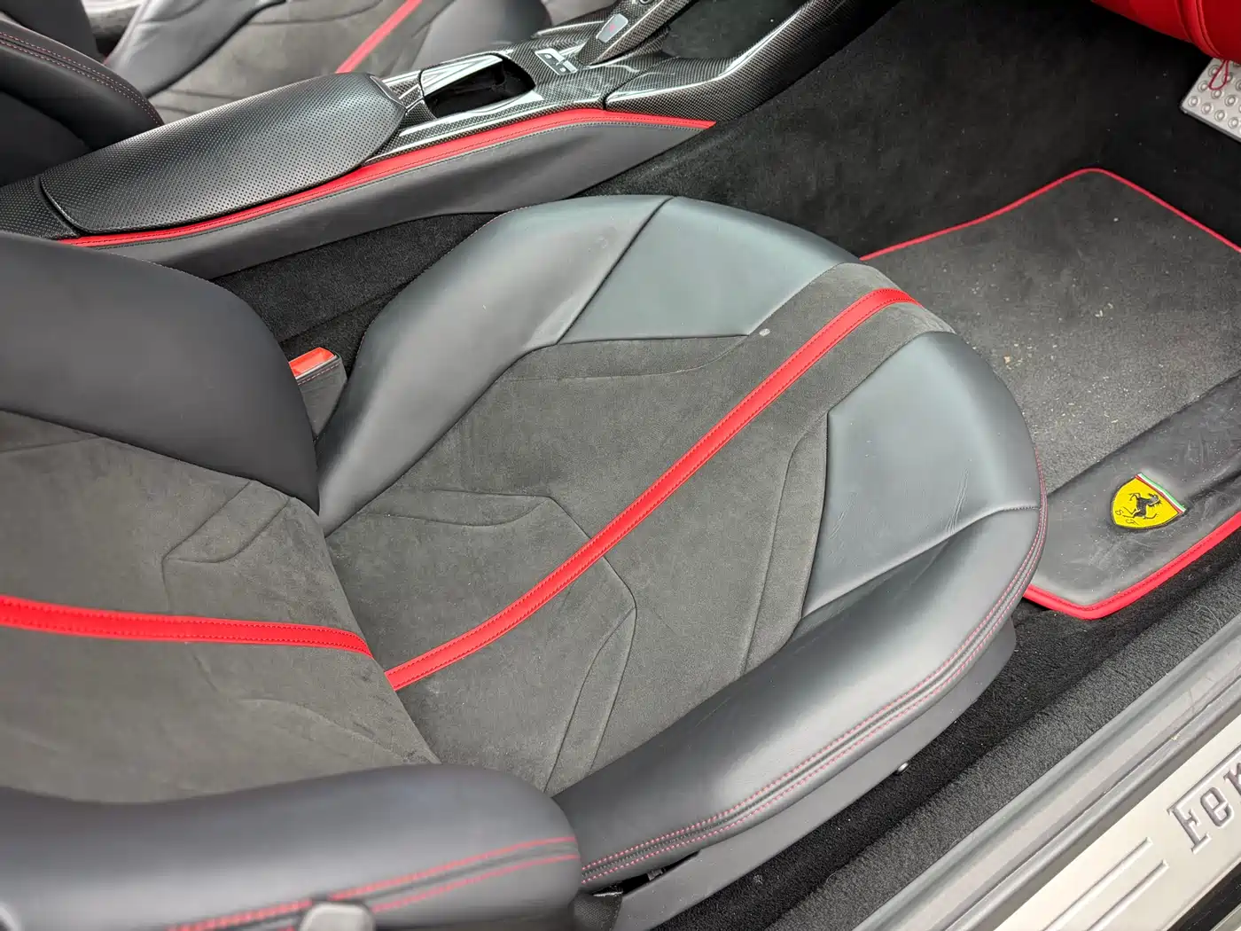 Ferrari 812 2017 6.5L Superfast фото 31