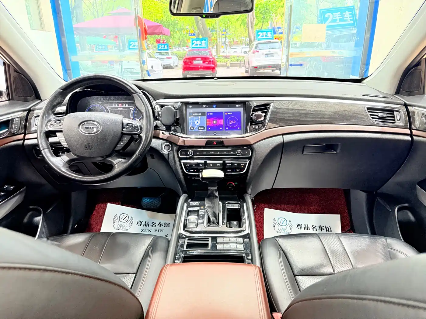GAC Trumpchi Trumpchi GS8 2017 320T 2WD Luxury Smart Connect (7-seater) фото 7