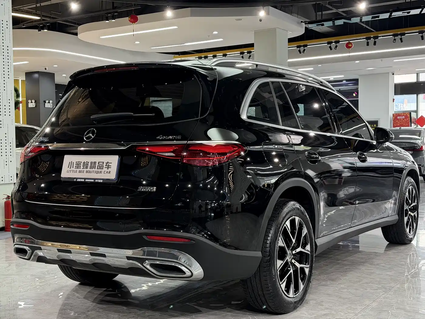 MERCEDES-BENZ GLC