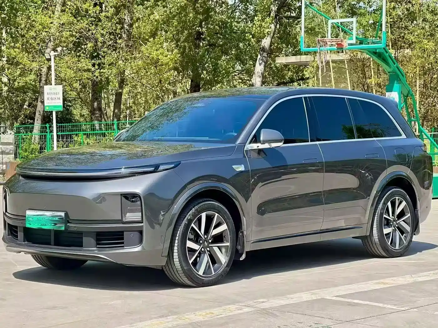 Li Auto L8 2023