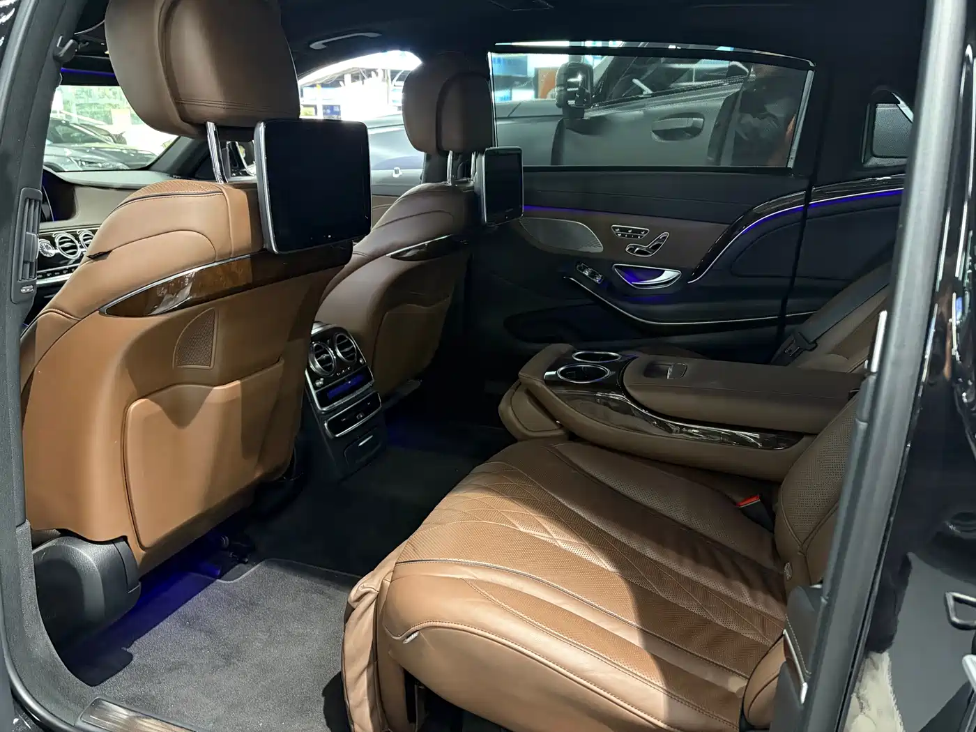 Mercedes-Benz Maybach S-Class 2016 S 400 4MATIC фото 6