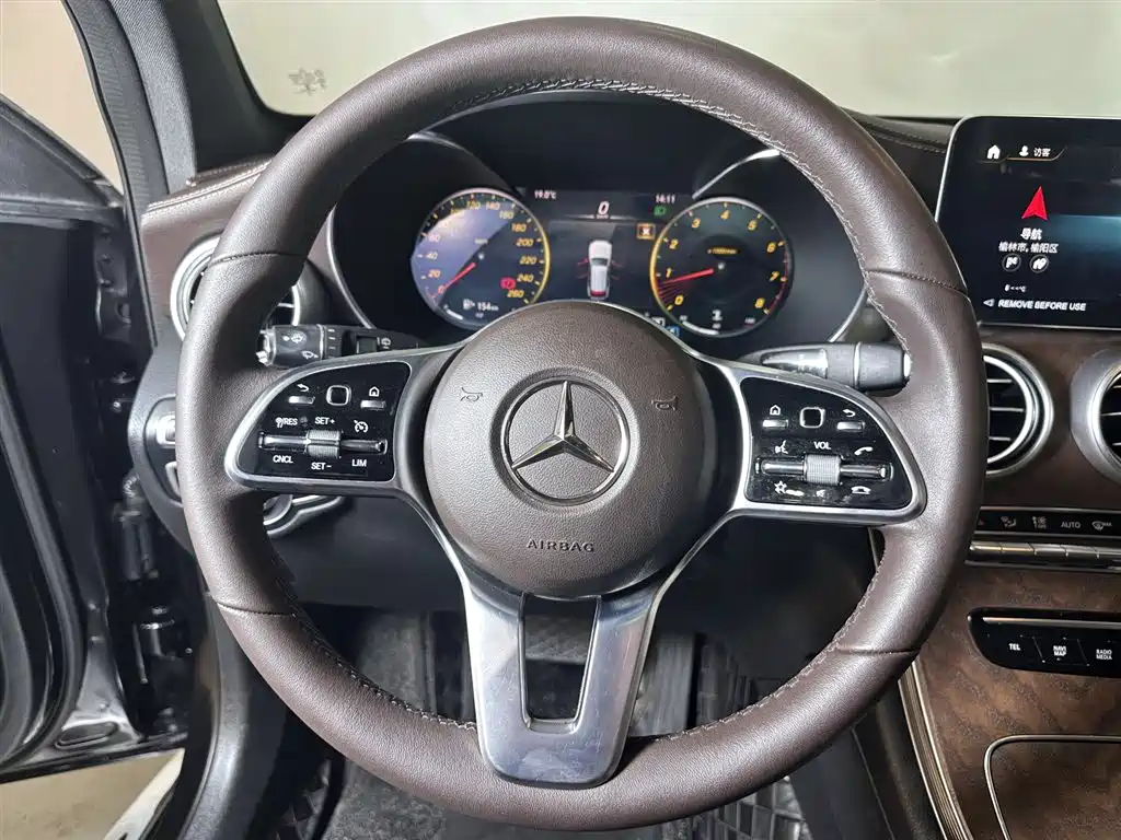 Mercedes-Benz GLC 2022 GLC 300 L 4MATIC Dynamic Collector's Edition фото 8