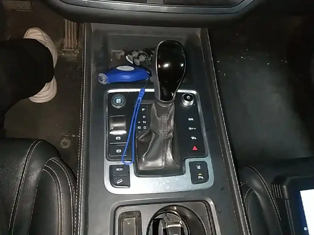 BYD Tang 2019 2.0T Automatic Smart Connect Honor 5-seater China VI фото 10