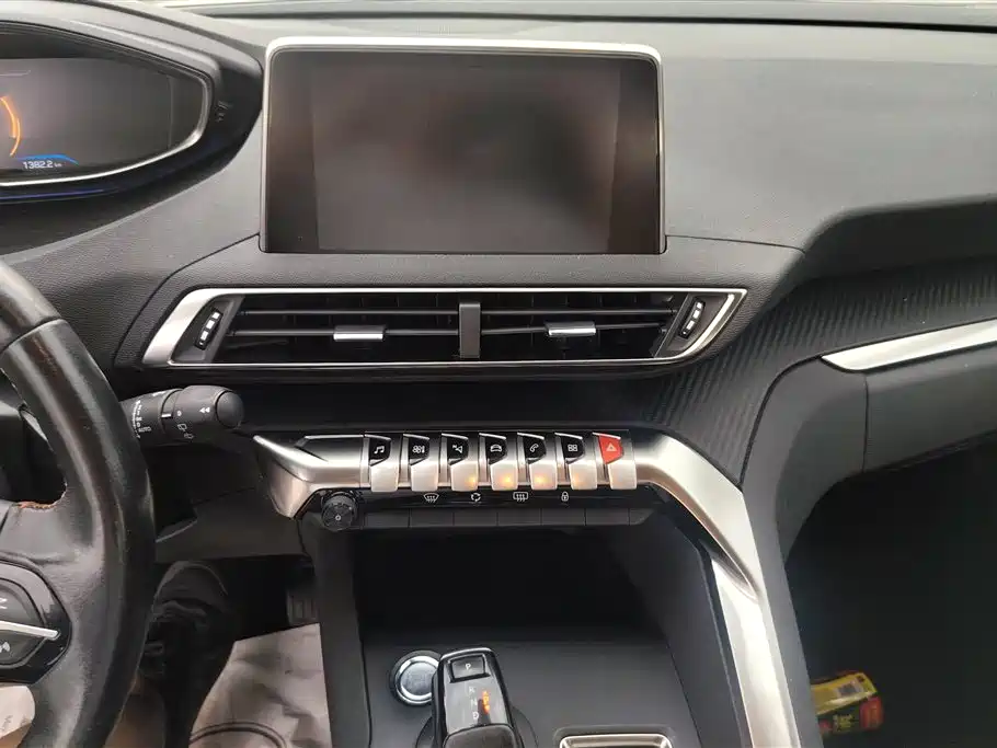 Peugeot 5008 2017 380THP 5-Seat Elite Edition фото 13