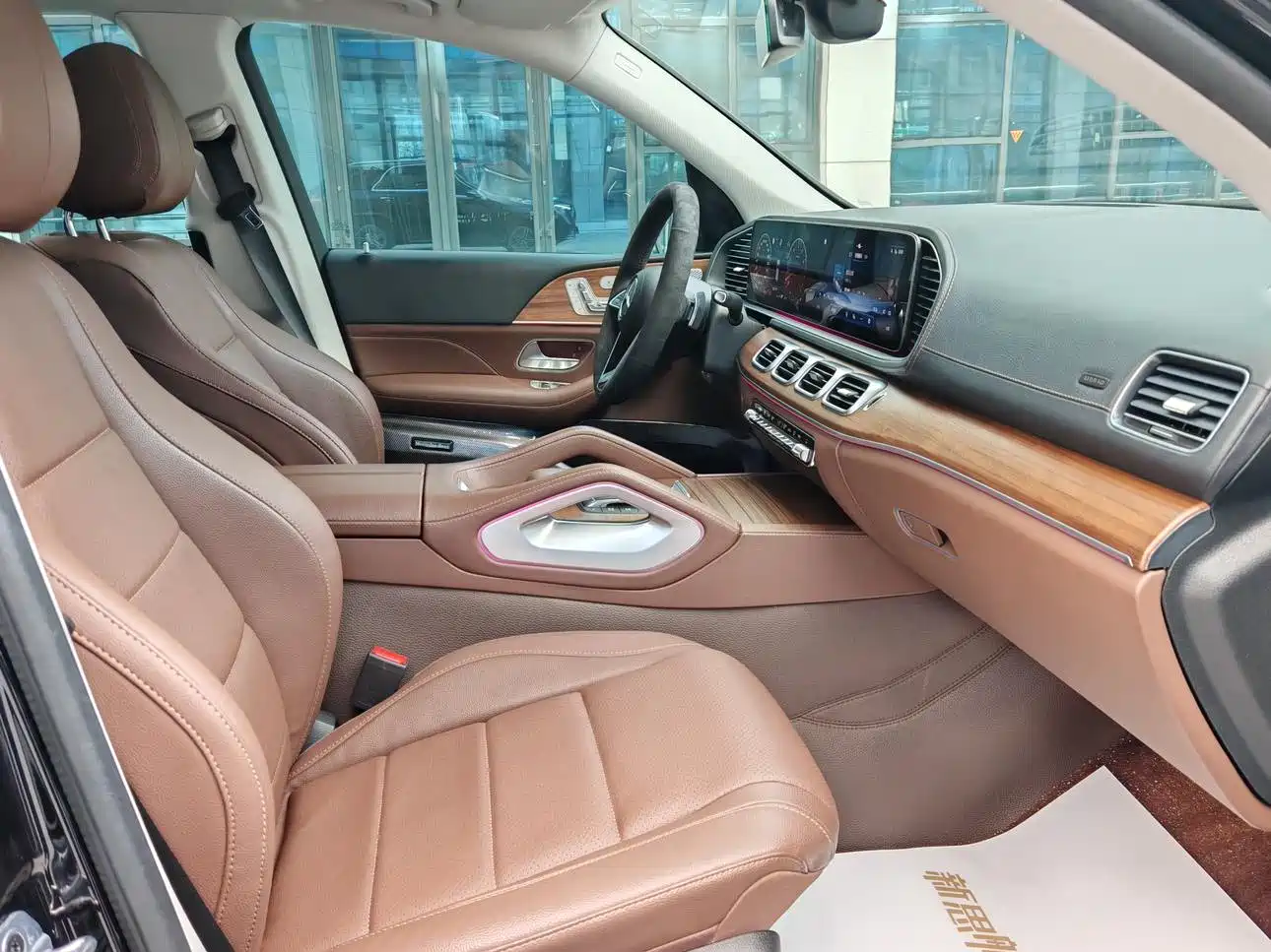 Mercedes-Benz GLE 2024 GLE 450 4MATIC Fashion фото 11