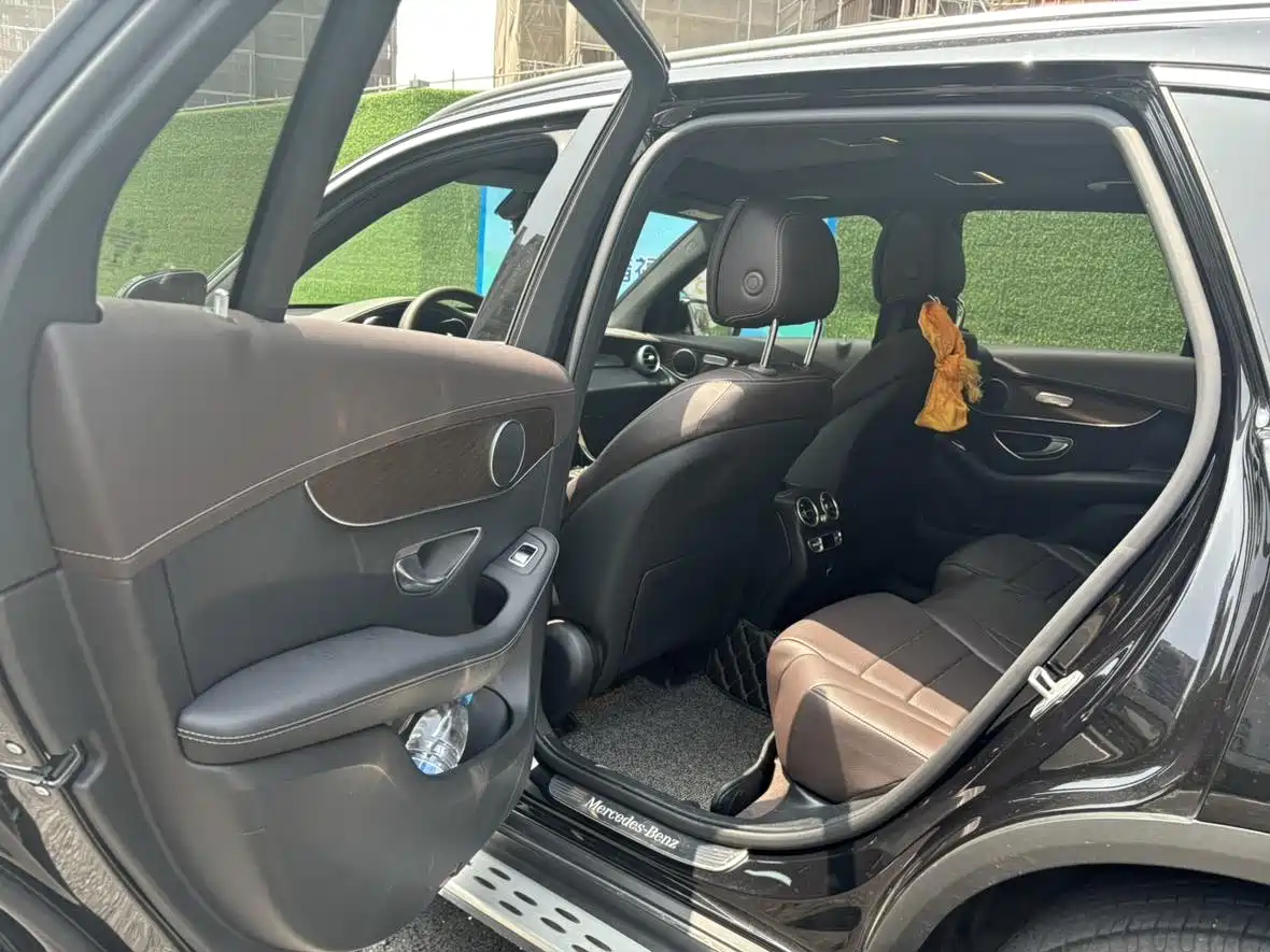 Mercedes-Benz GLC 2022 Model GLC 300 L 4MATIC Luxury Edition фото 8