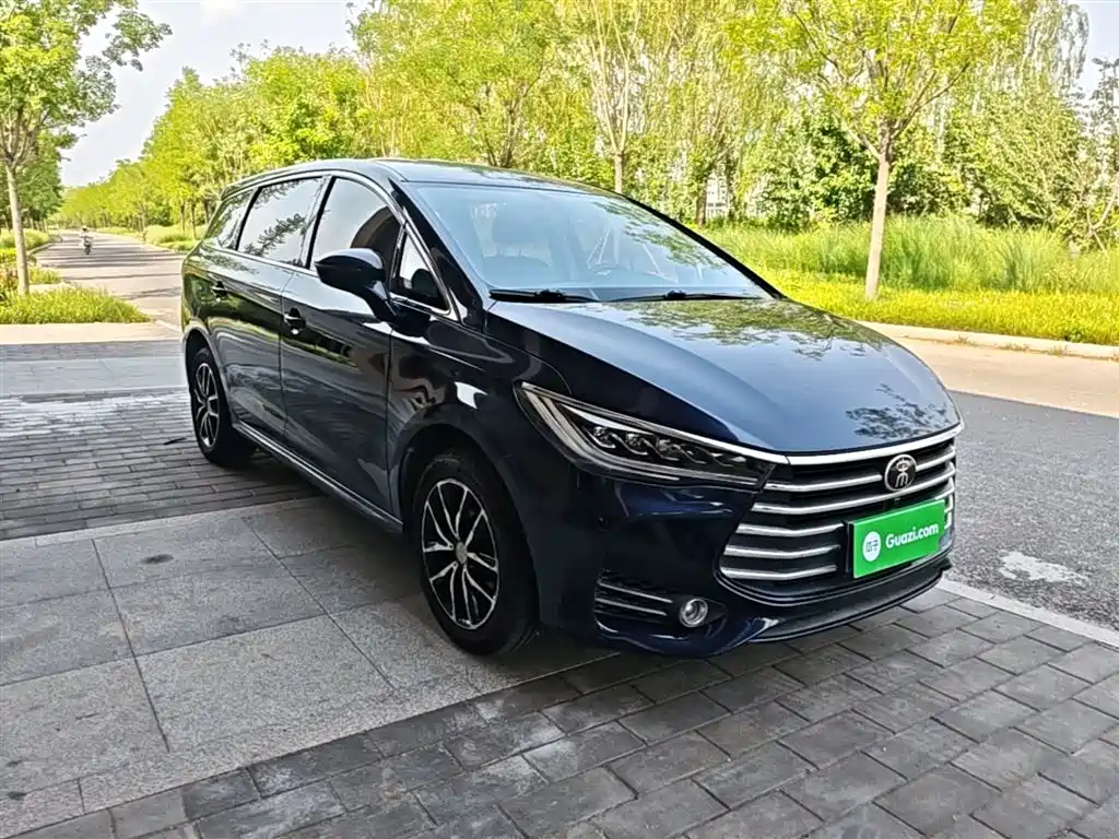 BYD Song MAX 2017 1.5T Manual Smart Luxury 7-Seater фото 4