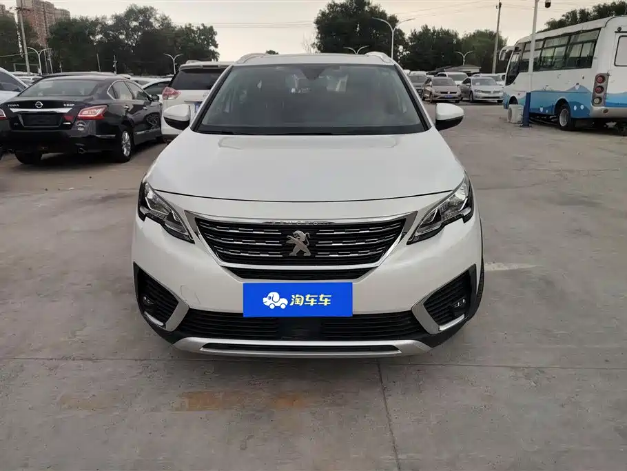 Peugeot 5008 2017 380THP 5-Seat Elite Edition фото 2