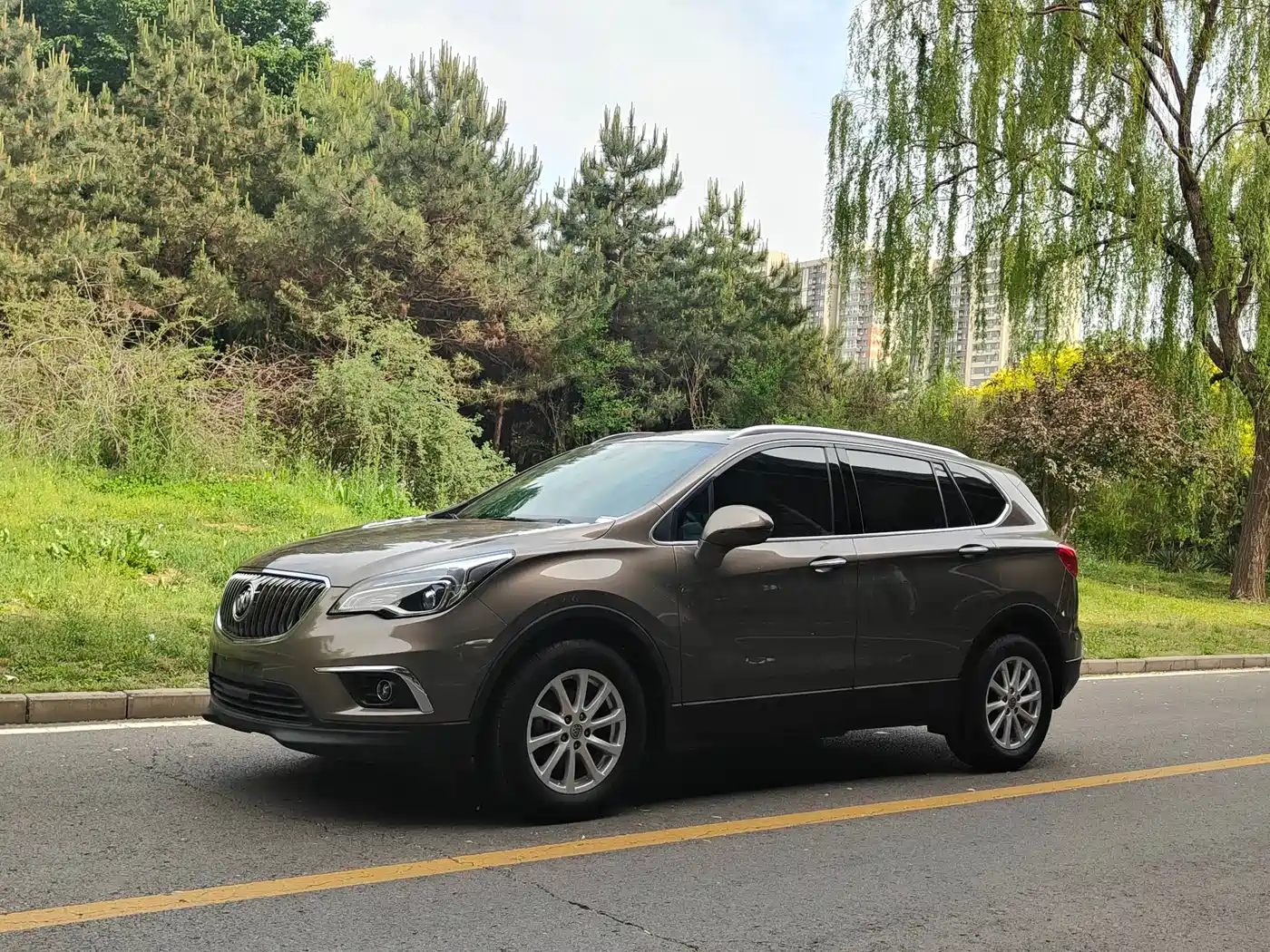 Buick Envision Plus 2016 20T 2WD Leading