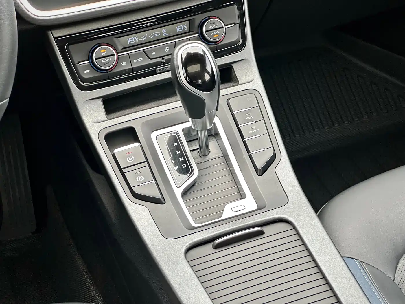 GEELY AUTOMOBILE EMGRAND GL