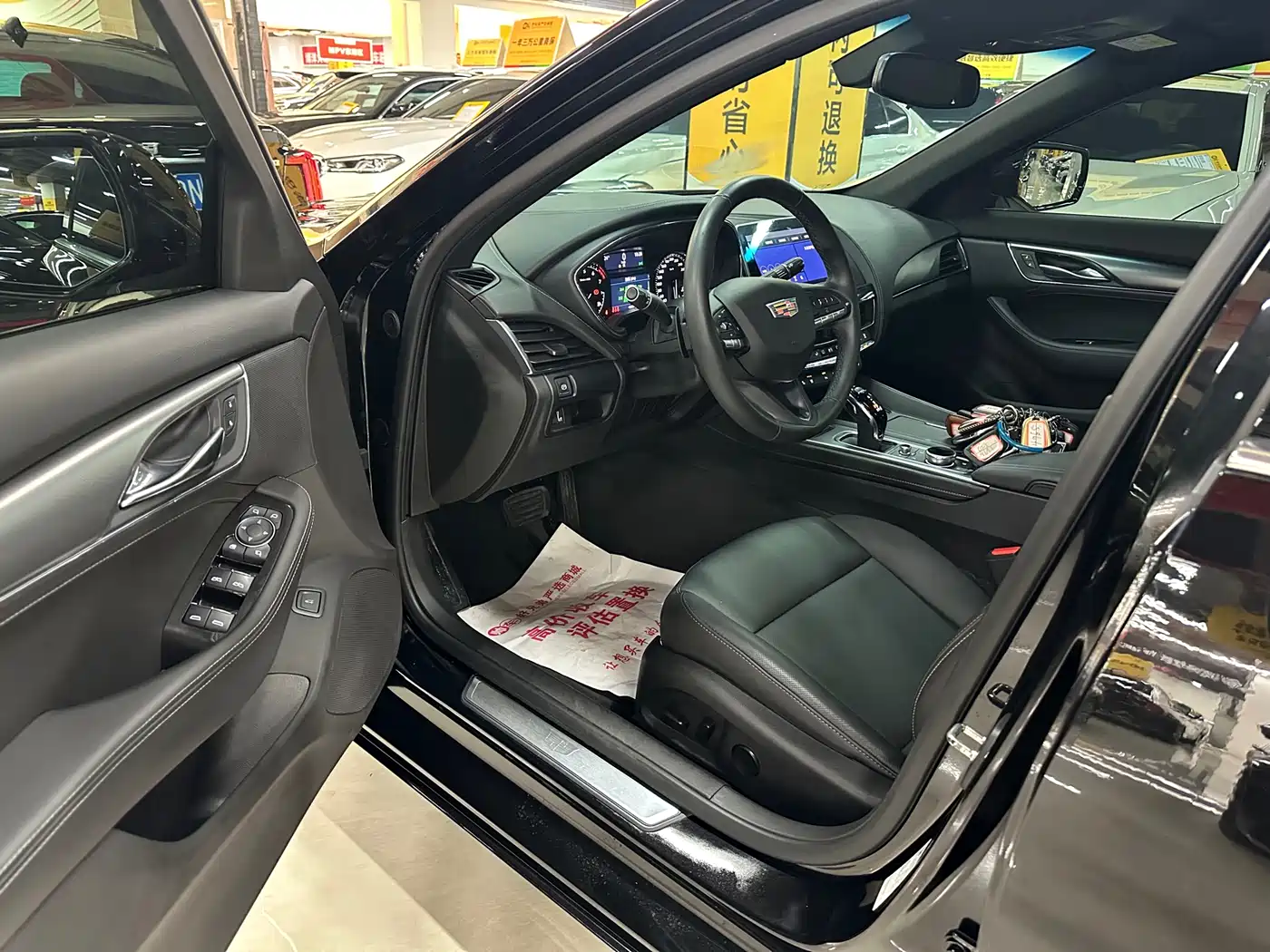 CADILLAC CT5