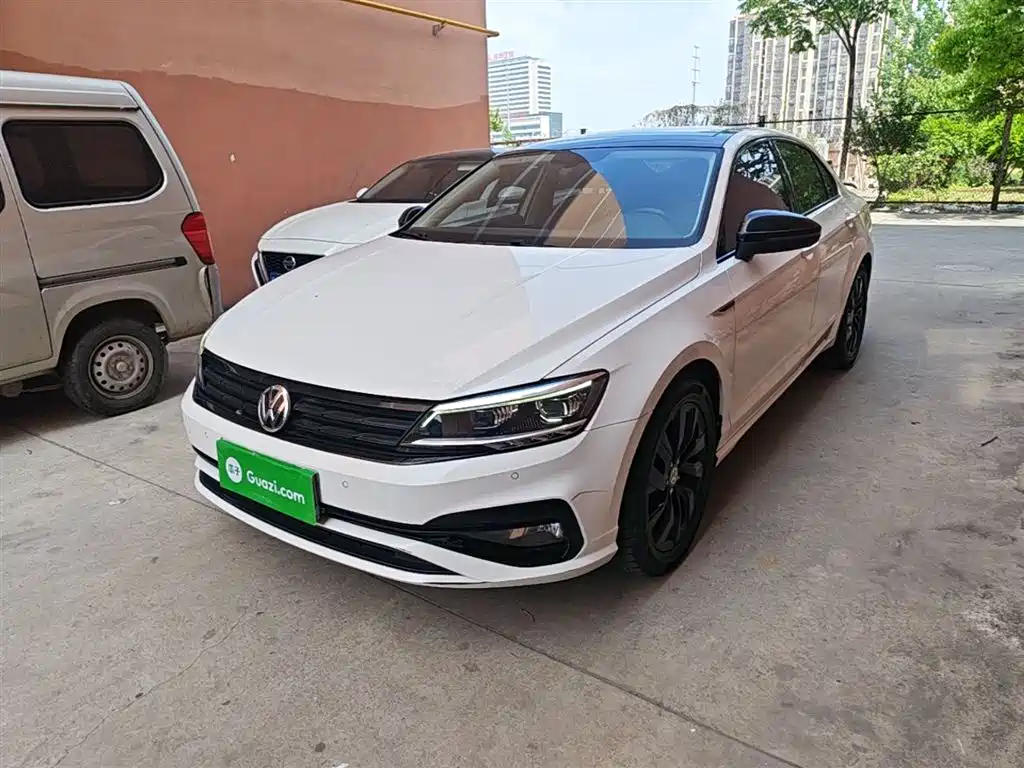Volkswagen Lamando 2021 280TSI DSG Luxury Phantom Edition