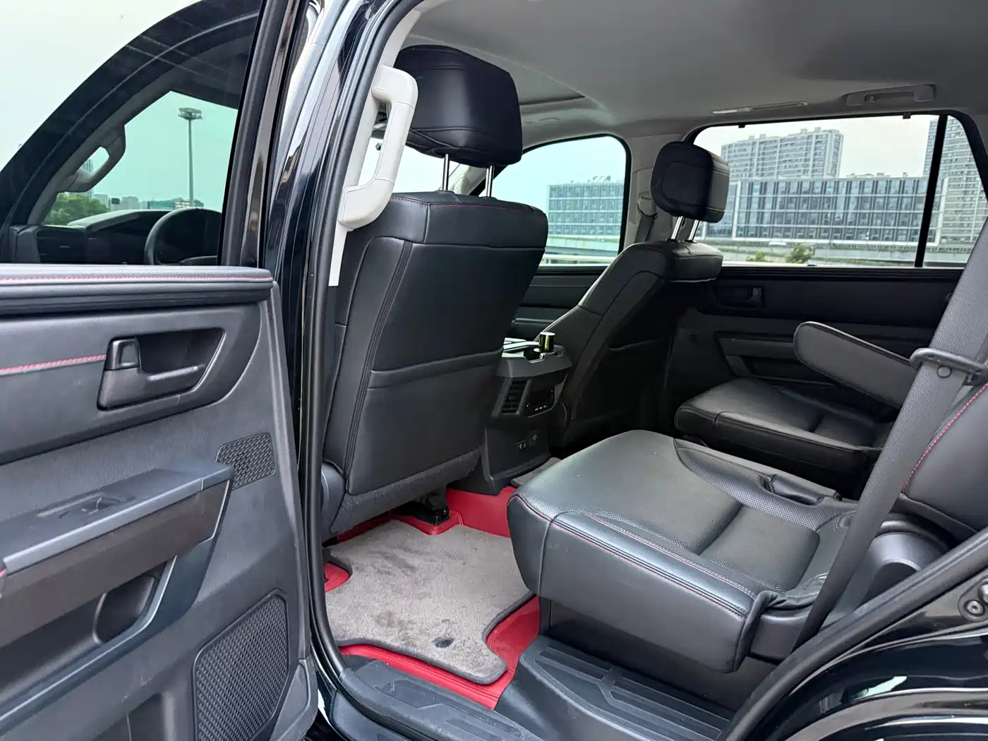 Toyota Sequoia 2024 2023 TRD Pro