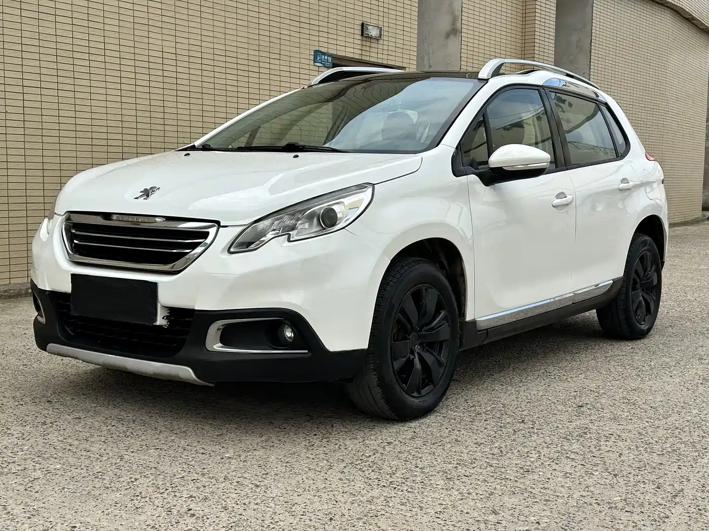 Peugeot 2008 2014 1.6L Automatic Excellence Edition