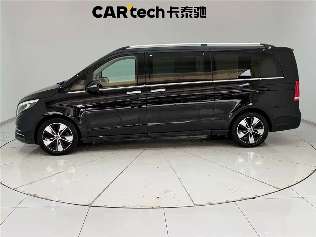 Mercedes-Benz V-Class 2020 Model V 260 L Long Wheelbase Luxury фото 6