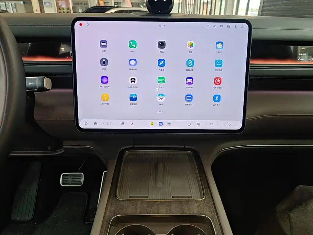 NIO ES8 2026 2025 Model 6-Seat Executive Luxury Edition