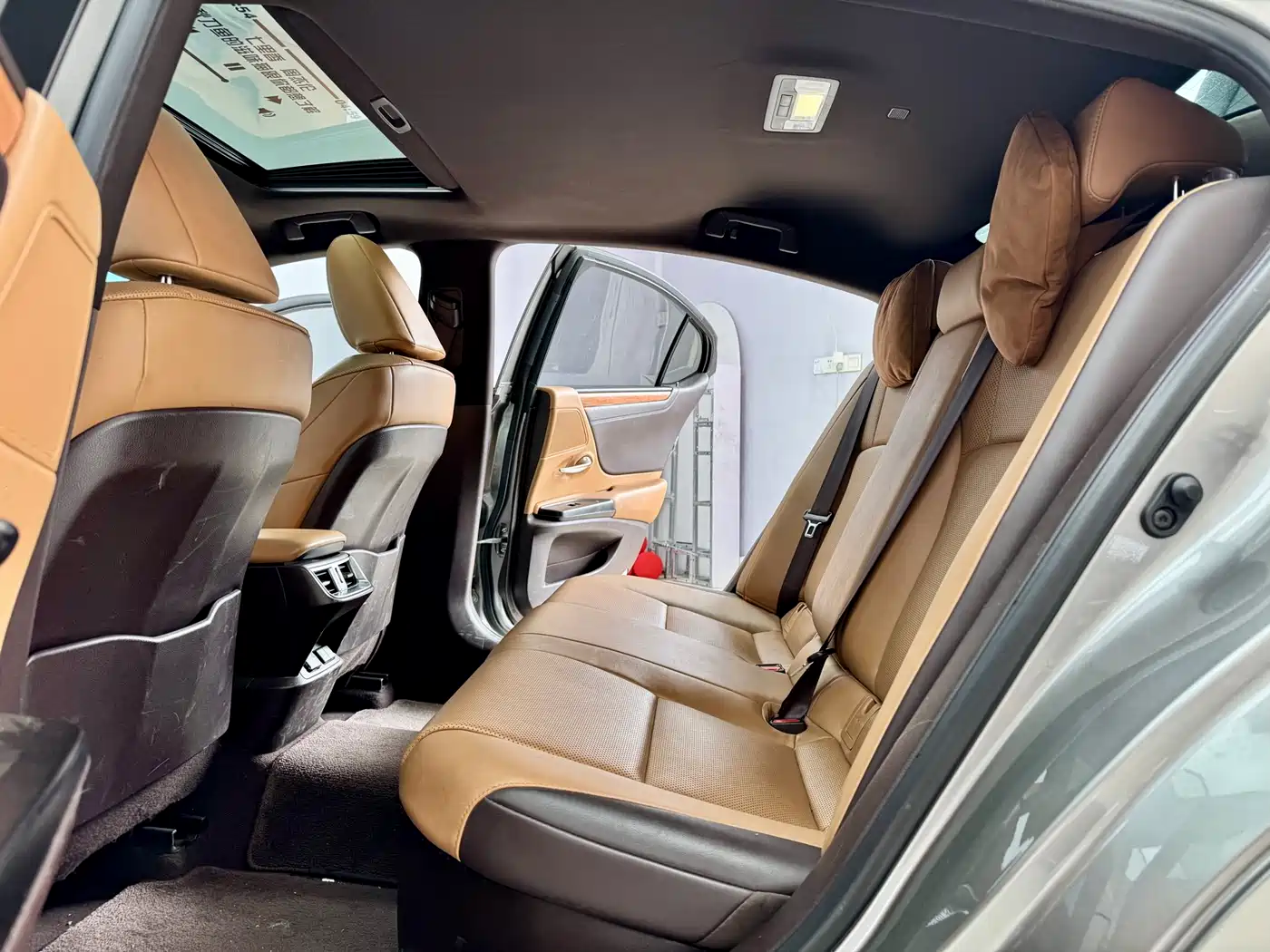 Lexus ES 2020 Model 300h Excellence Edition фото 8