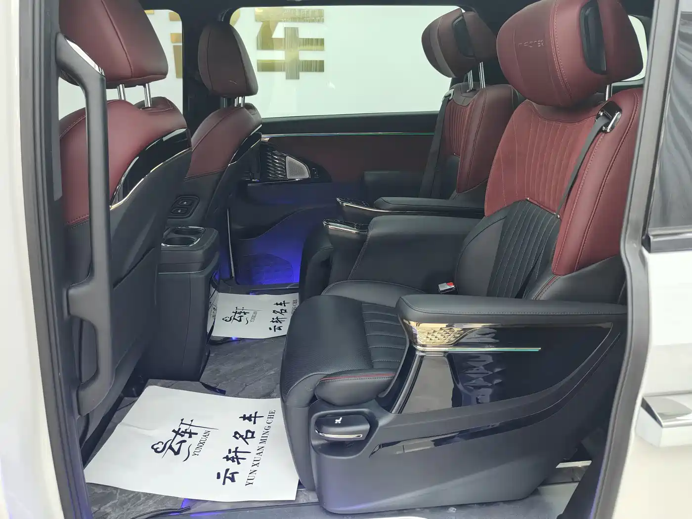 GAC Trumpchi Trumpchi M8 2024 Patriarch Series 400T Ultimate Edition фото 9