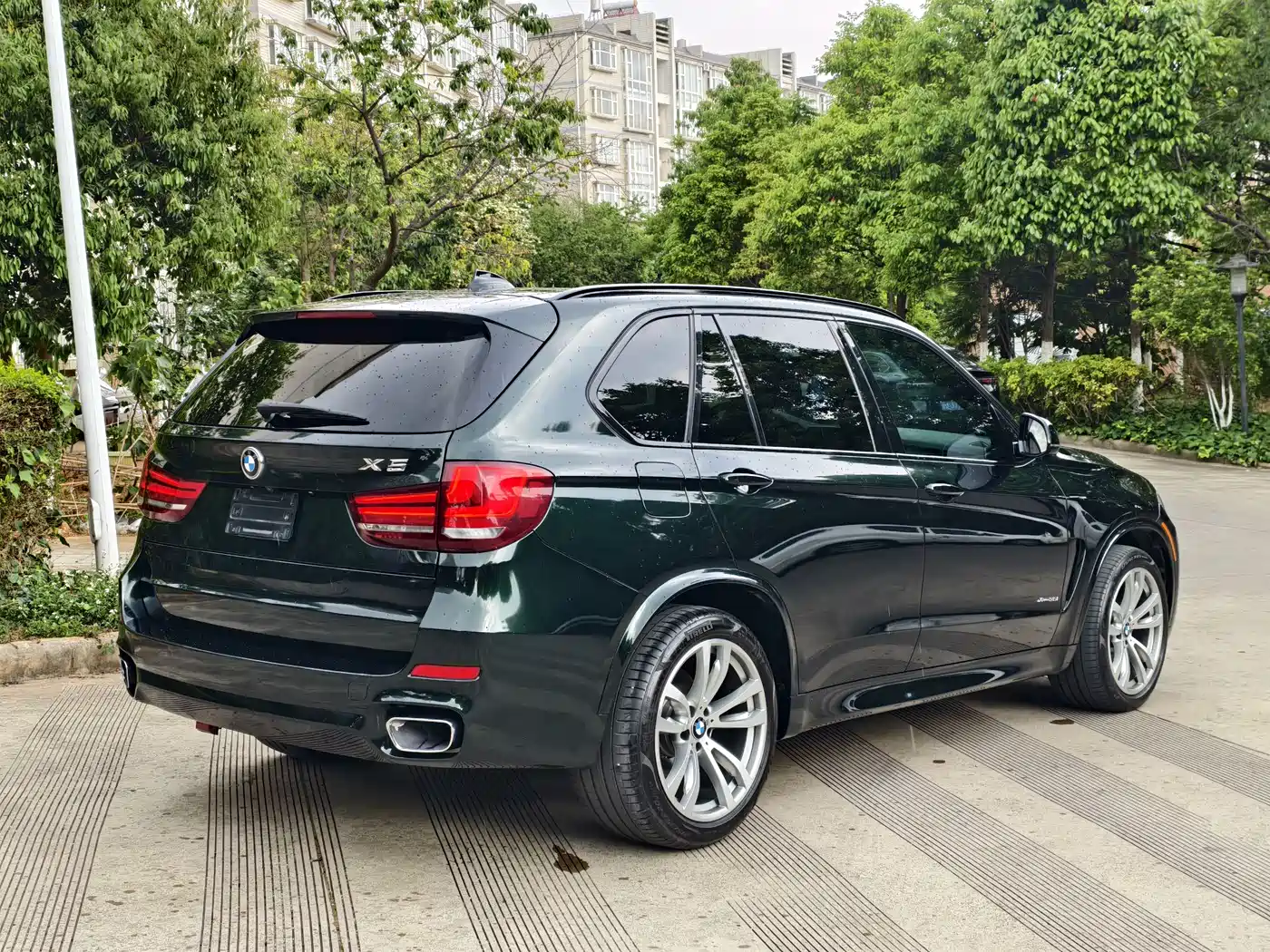 BMW X5 (Import) 2018 xDrive35i M Sport Luxury Model фото 9