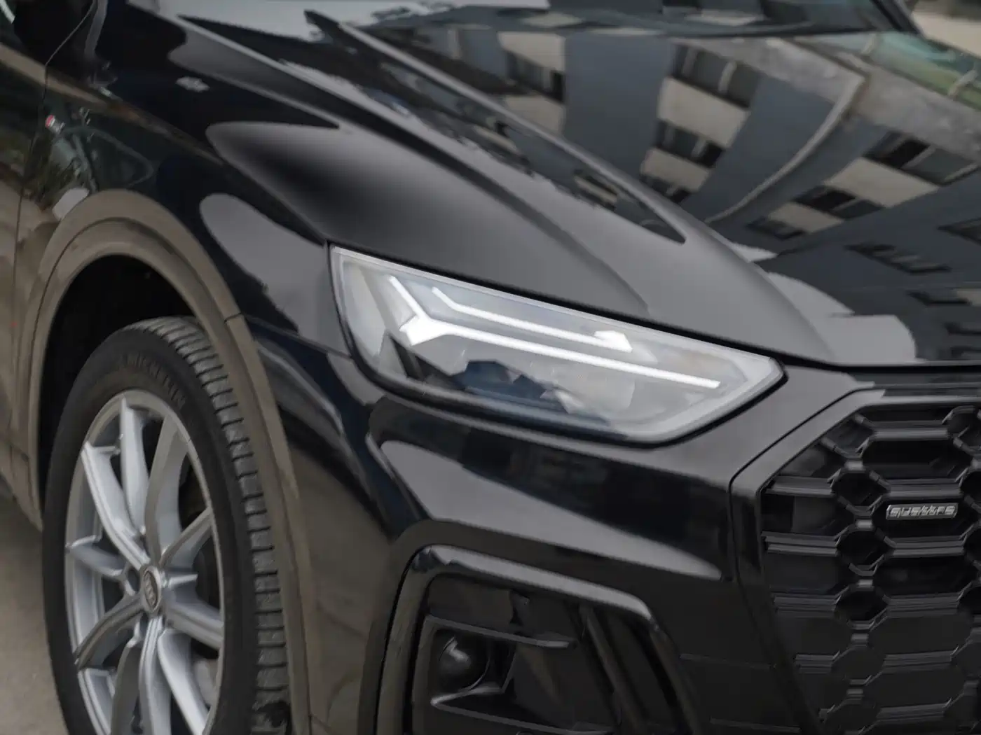 Audi Q5L 2023 40T Luxury Dynamic фото 11