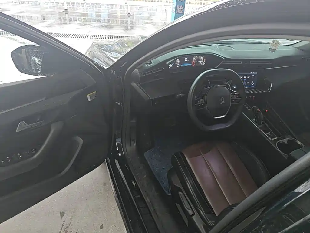 Фото 16 - Peugeot 508